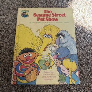 Vintage 1980 Sesame Street Book Club Hardcover - The Sesame Street Pet Show
